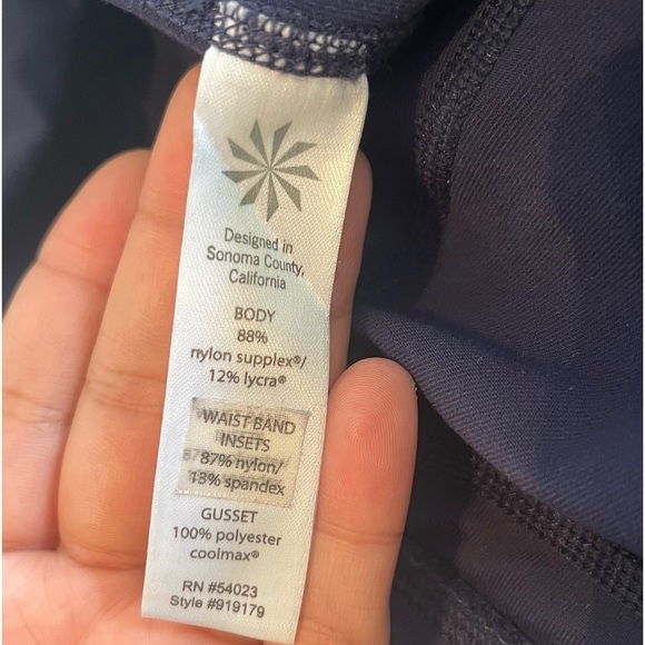 ATHLETA Straight leg Yoga Pants - Picture 5 of 5